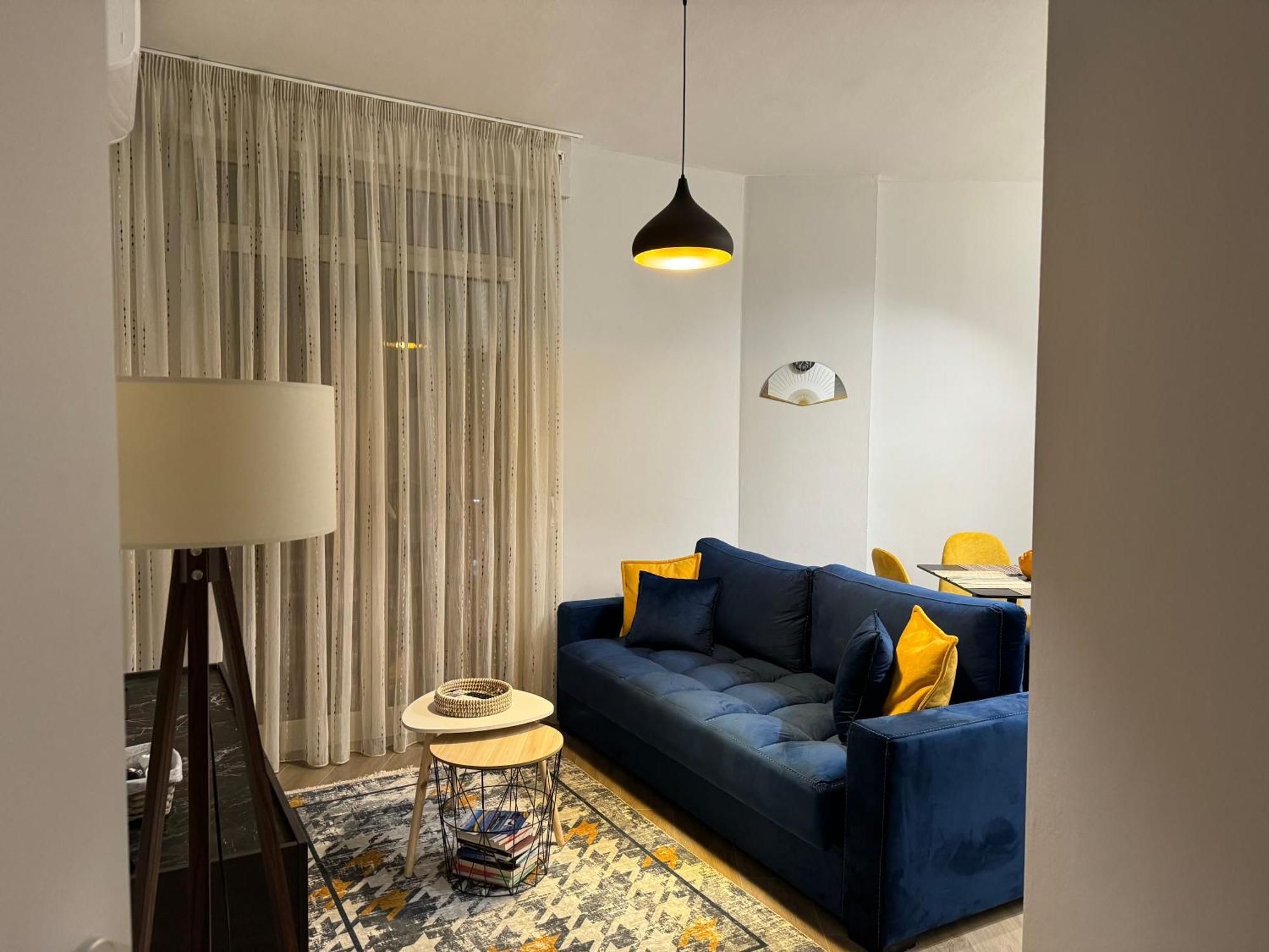 Am Apartment Тирана Экстерьер фото