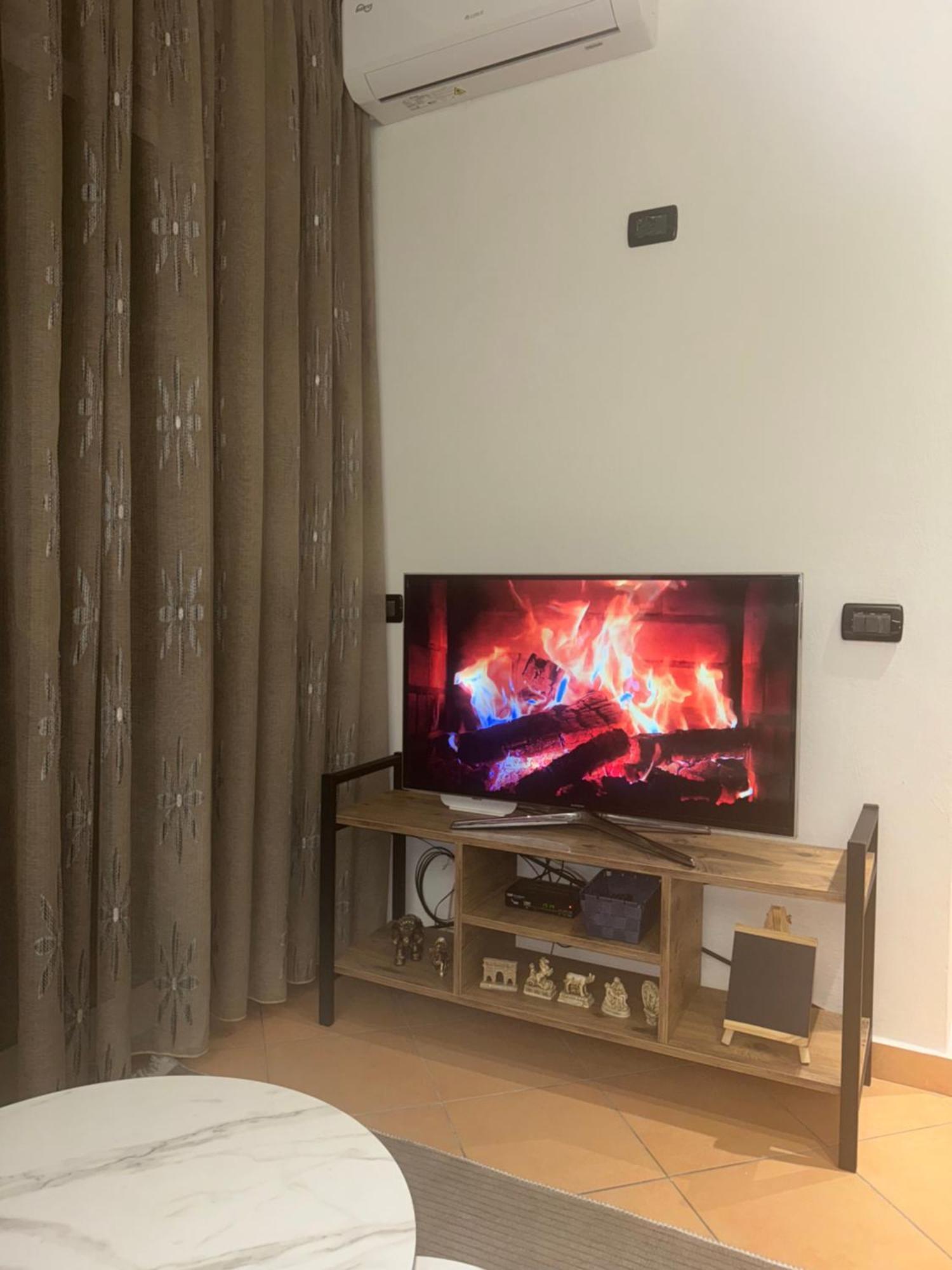 Am Apartment Тирана Экстерьер фото